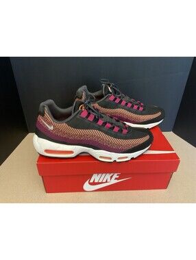 New! Mens Nike Air Max 95 JCRD Athletic Running Shoes. Size 9.5. Awesome Shoes!